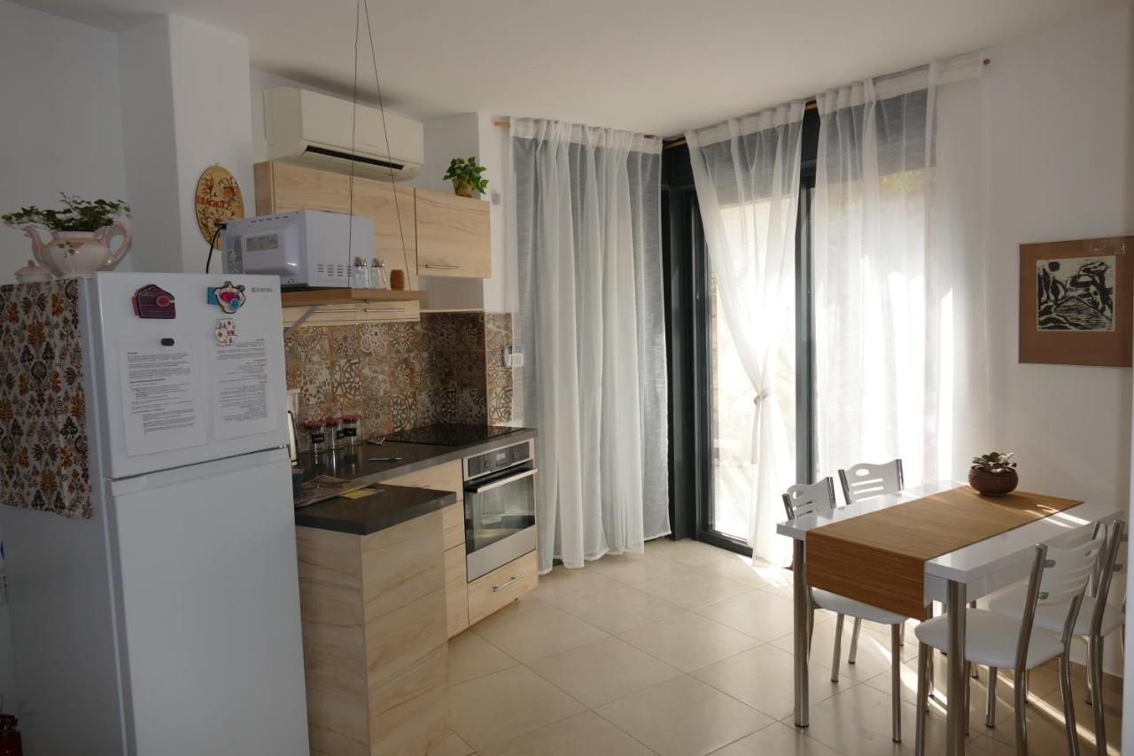 בית האומנים Artist Home Neve Ilan Kültér fotó